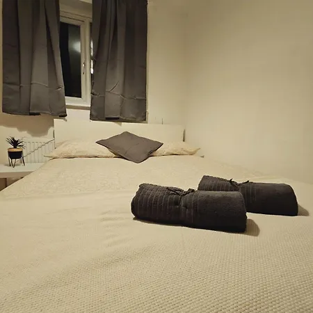 Manc Living Apartment Manchester Exterior photo